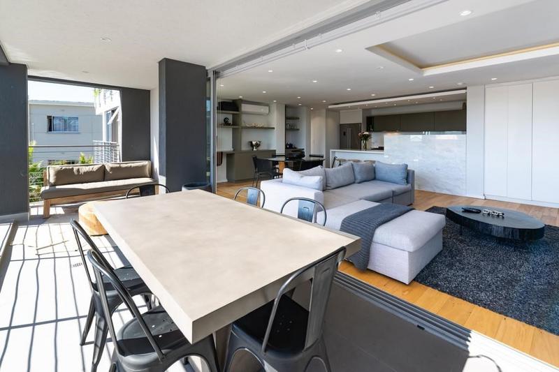 To Let 2 Bedroom Property for Rent in Fresnaye Western Cape